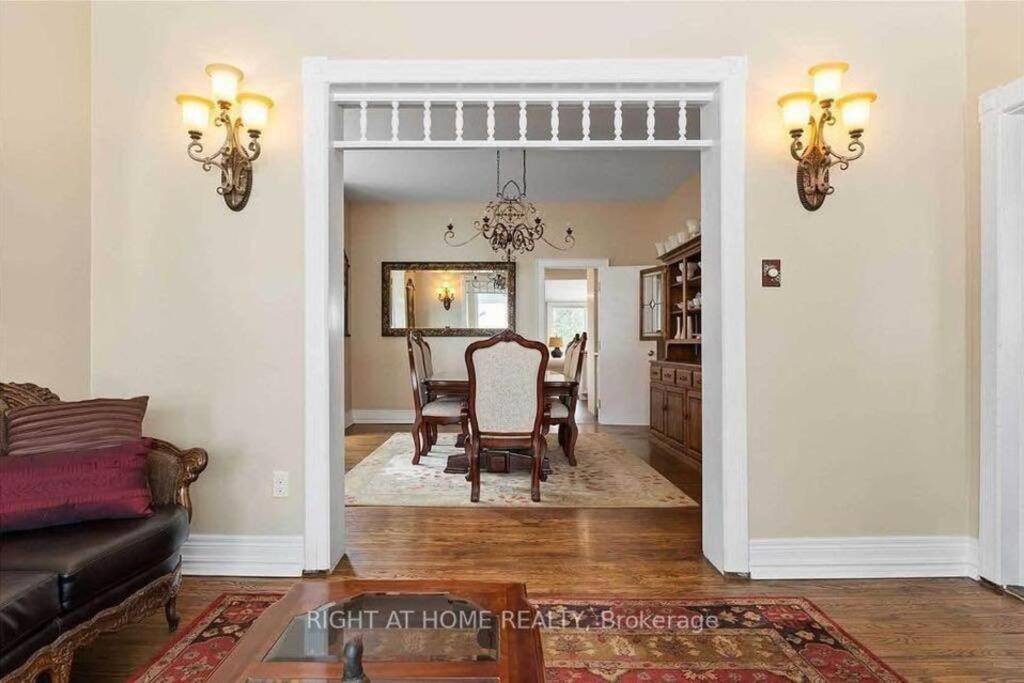 Perfection Near The River - 4 Bedroom Complimentary Breakfast Delivered Daily To The